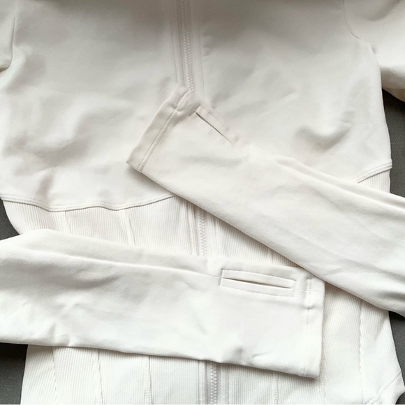 Alo Yoga Airbrush Corset Full Zip Jacket Ivory XS - Picture 9 of 14